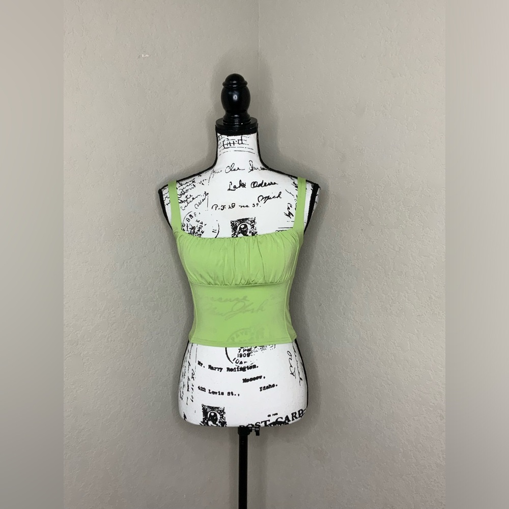 #45 NWT Day Dream Green Cropped Tank Top Size Small